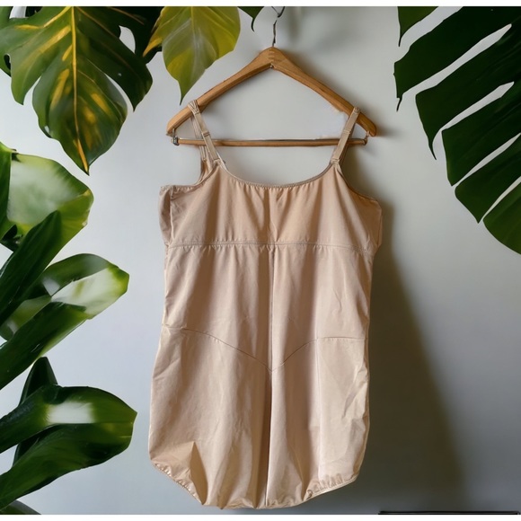 Cacique Lane Bryant Level 3 Contouring Open-Bust Bodysuit 26/28 - Picture 7 of 8